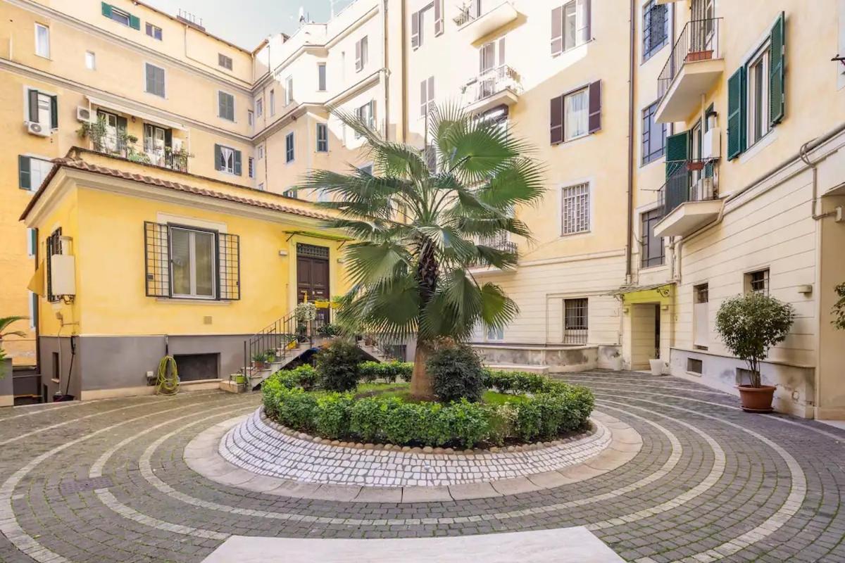 Appartamento “La Palma Nel Cortile” Řím Exteriér fotografie